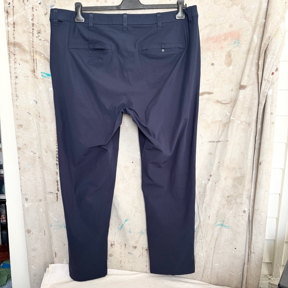 Lululemon ABC Classic-Fit Trouser 32" Warpstreme, True Navy - Picture 2 of 6